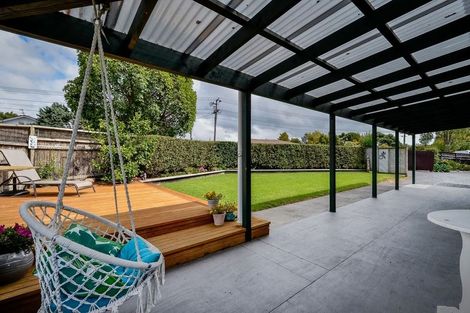 Photo of property in 137 Don Buck Road, Massey, Auckland, 0614