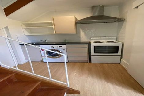 Photo of property in 29 Ayton Drive, Totara Vale, Auckland, 0629