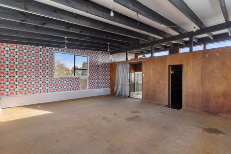 Photo of property in 13 Sheehan Road, Te Atatu South, Auckland, 0610