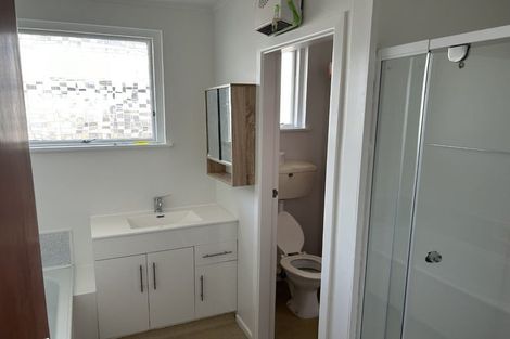 Photo of property in 12 Ruakaka Street, Hornby, Christchurch, 8042