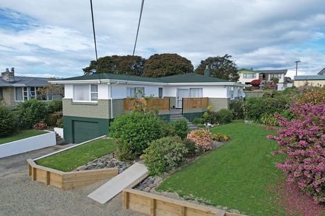 Photo of property in 11 Oxford Street, Holmes Hill, Oamaru, 9401