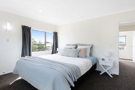 Photo of property in 3 Dennis Grove, Paraparaumu Beach, Paraparaumu, 5032