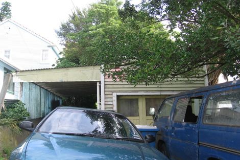 Photo of property in 62 Beacon Hill Road, Strathmore Park, Wellington, 6022