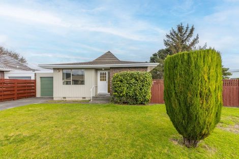 Photo of property in 49 Arawhata Road, Paraparaumu, 5032