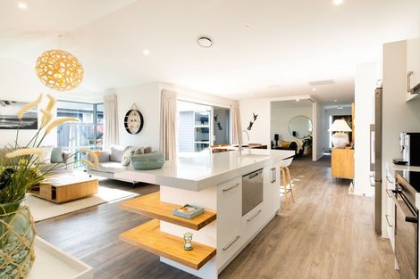 Photo of property in 11 Benmore Place, Poraiti, Napier, 4112