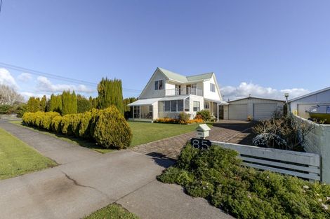 Photo of property in 87 Queen Street, Waitara, 4320