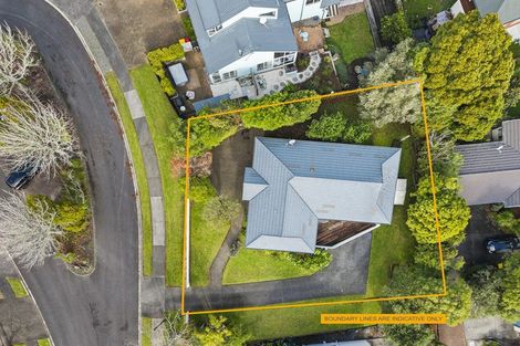 Photo of property in 35 Rifleman Rise, Unsworth Heights, Auckland, 0632