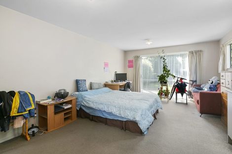 Photo of property in 695 Castle Street North, North Dunedin, Dunedin, 9016