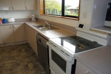 Photo of property in 120 Kildare Drive, Waikiwi, Invercargill, 9810