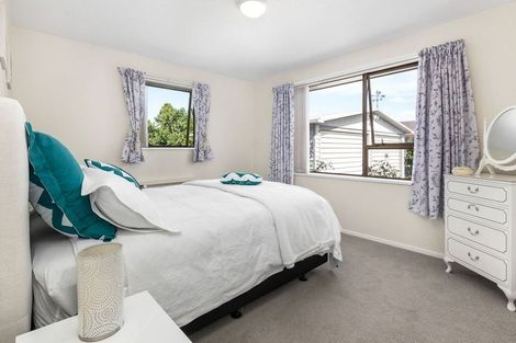 Photo of property in 3 Prudhoe Lane, Northcote, Christchurch, 8052