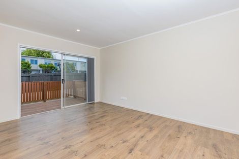 Photo of property in 216 Captain Springs Road, Onehunga, Auckland, 1061
