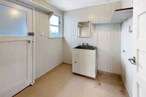 Photo of property in 3 Mersey Terrace, Roslyn, Palmerston North, 4414