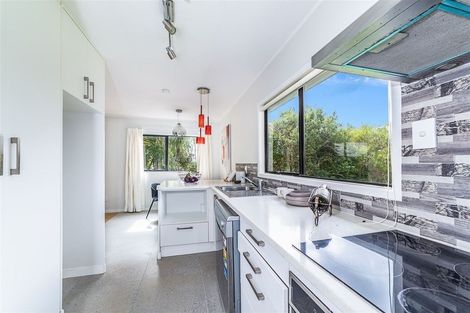 Photo of property in 30 Silverstone Place, Henderson, Auckland, 0612