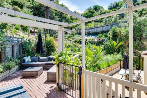 Photo of property in 18a Priestley Road, Bluff Hill, Napier, 4110