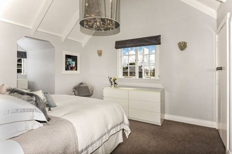 Photo of property in 1 Linwood Avenue, Mount Albert, Auckland, 1025