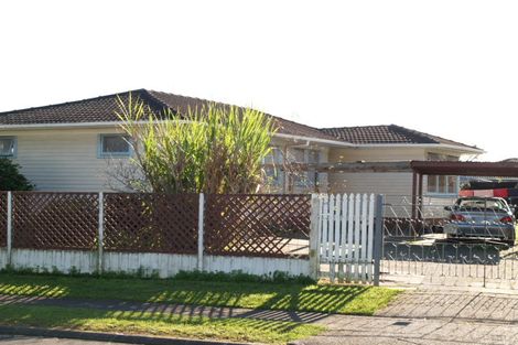 Photo of property in 49 Chadwick Crescent, Mangere East, Auckland, 2024