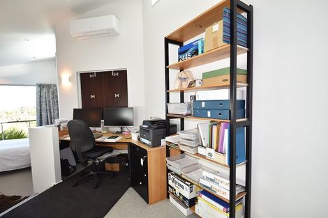 Photo of property in 9 Domain Crescent, Muriwai, Waimauku, 0881