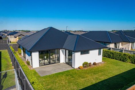 Photo of property in 33 Wakefield Drive, Rolleston, 7615