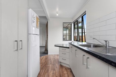 Photo of property in 27 Macloughlin Drive, Te Puke, 3119