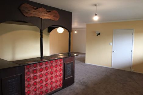 Photo of property in 65 Chelsea View Drive, Chatswood, Auckland, 0626