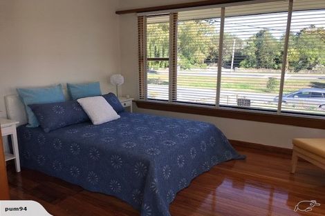 Photo of property in 18 Riverlaw Terrace, Saint Martins, Christchurch, 8022