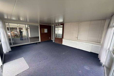 Photo of property in 30 Meadway, Sunnyhills, Auckland, 2010