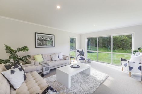 Photo of property in 14 Quiet Rise, Matakana, Warkworth, 0985