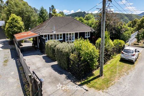 Photo of property in 264c Old School Road, Maymorn, Upper Hutt, 5018