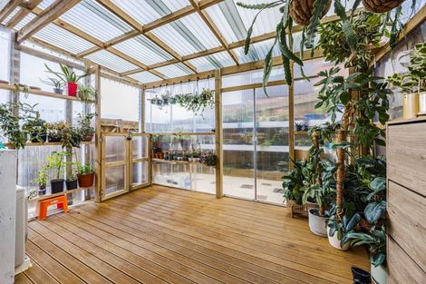 Photo of property in 56 Picturesque Drive, Flat Bush, Auckland, 2019