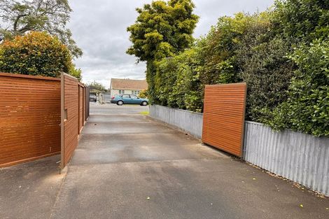 Photo of property in 18 Park Road, West End, Palmerston North, 4412