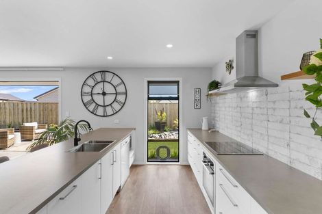 Photo of property in 7 Boyce Lane, Amberley, 7410