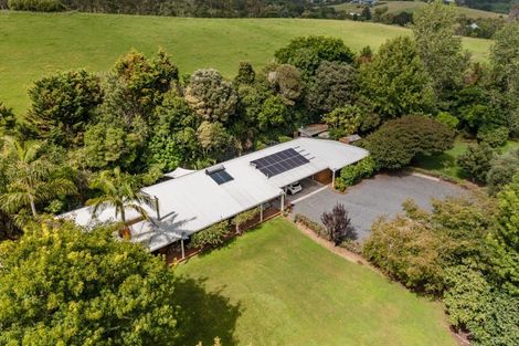 Photo of property in 49 Riddell Road, Kerikeri, 0230