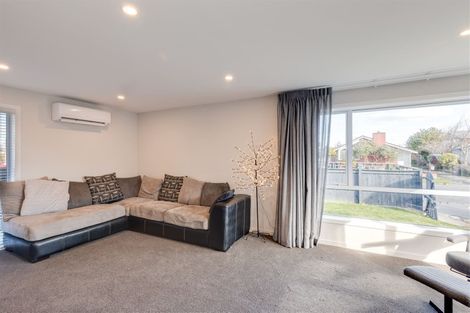 Photo of property in 34 Reynolds Avenue, Bishopdale, Christchurch, 8053