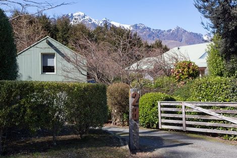 Photo of property in 28 Baywaters Lane, Closeburn, Queenstown, 9371