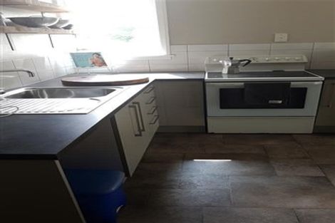 Photo of property in 41 Beresford Street, Takaro, Palmerston North, 4410