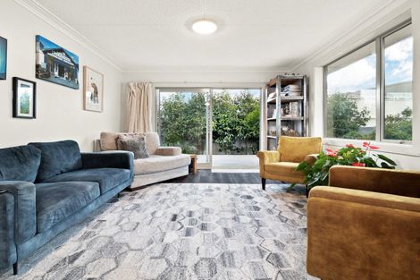 Photo of property in 17 Fingall Street, South Dunedin, Dunedin, 9012