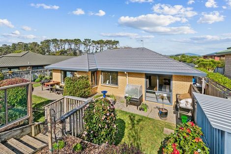 Photo of property in 125 Weggery Drive, Waikanae Beach, Waikanae, 5036