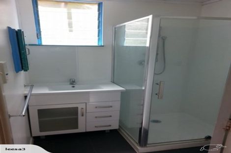 Photo of property in 195 Motutara Road, Muriwai, Waimauku, 0881