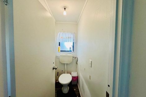 Photo of property in 2/268 Porchester Road, Takanini, 2112