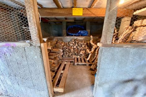 Photo of property in 6 Newarp Street, Balclutha, 9230