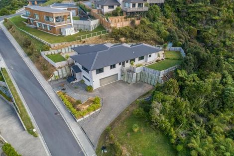 Photo of property in 4 Winifred Way, Belmont, Lower Hutt, 5010