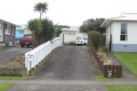 Photo of property in 7a Oleander Place, Bell Block, New Plymouth, 4312