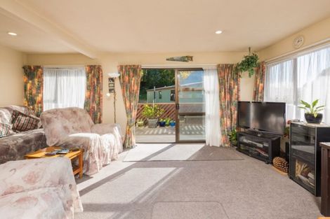 Photo of property in 19a Garden Terrace, Picton, 7220