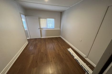 Photo of property in 6 Brighton Terrace, Murrays Bay, Auckland, 0630