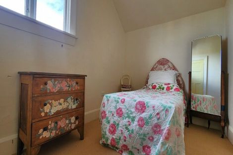 Photo of property in 165 High Street, Waimate, 7924