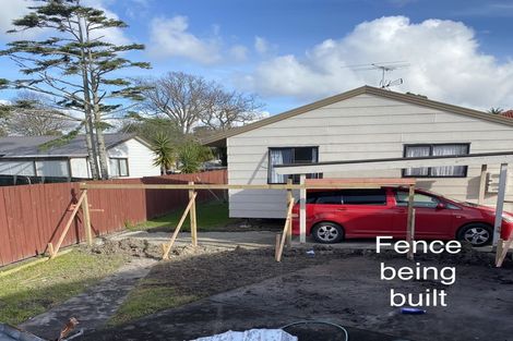 Photo of property in 3/20 Ocean View Road, Northcote, Auckland, 0627
