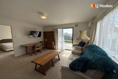 Photo of property in 21 Isadore Road, Saint Clair, Dunedin, 9012