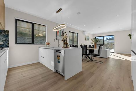 Photo of property in 13 Dolcetto Place, Pokeno, 2402