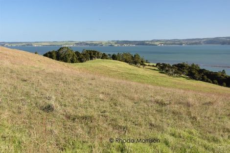 Photo of property in 11 Te Wairoa Lane, Tinopai, 0593