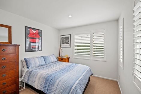 Photo of property in 27 Providence Place, Redwood, Christchurch, 8051